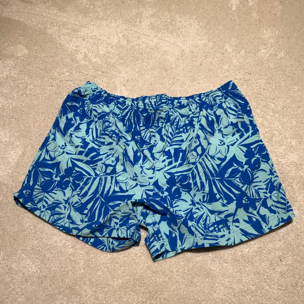 Columbia Blue Leaf Print Women's Athletic Shorts